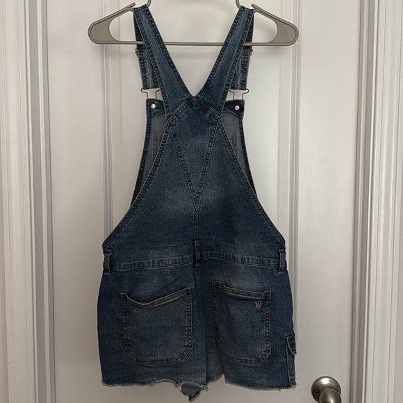 Women’s shorts overalls - Picture 3 of 4